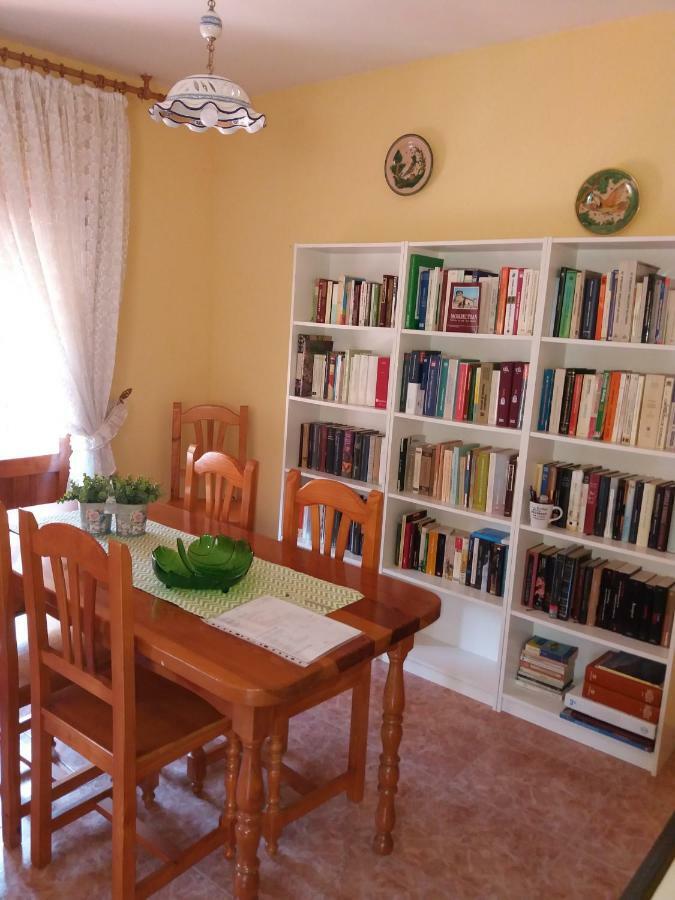 דירות Mombeltrán Casa El Reloj מראה חיצוני תמונה